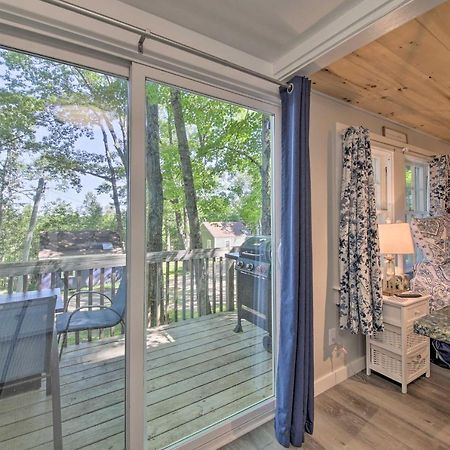 Lush Edgecomb Studio Cottage With Fire Table! 외부 사진